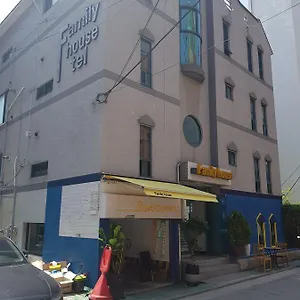 Family House Hongdae Séoul